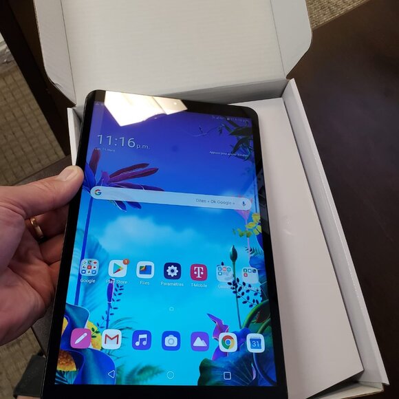 LG Gpad 5 HD (2019) 32GB,10.1"; WiFi. Like new!!! - Picture 5 of 7